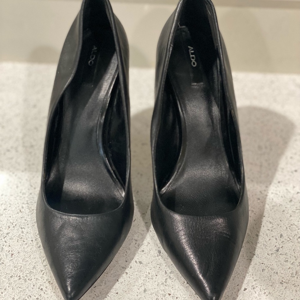 Aldo black heels